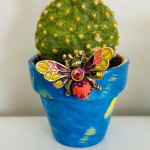 Vintage Jay Strongwater Gemstone Bee Brooch